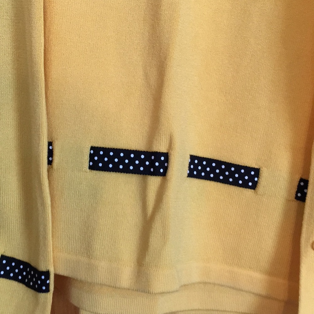 Cardigan and shell. Never worn - Picture 3 of 4
